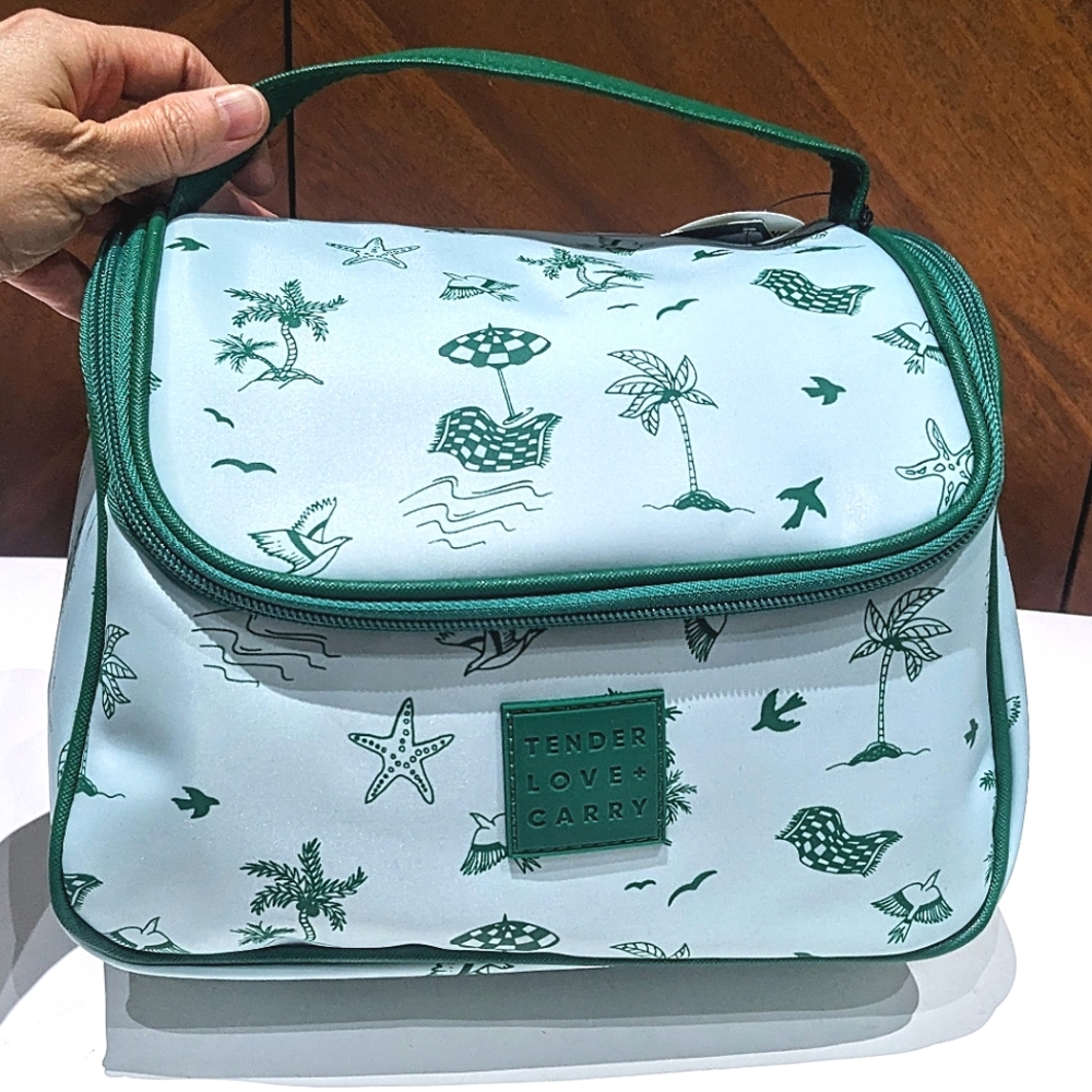NWT Tender Love + Carry Gambit Toiletry Weekender Bag RARE